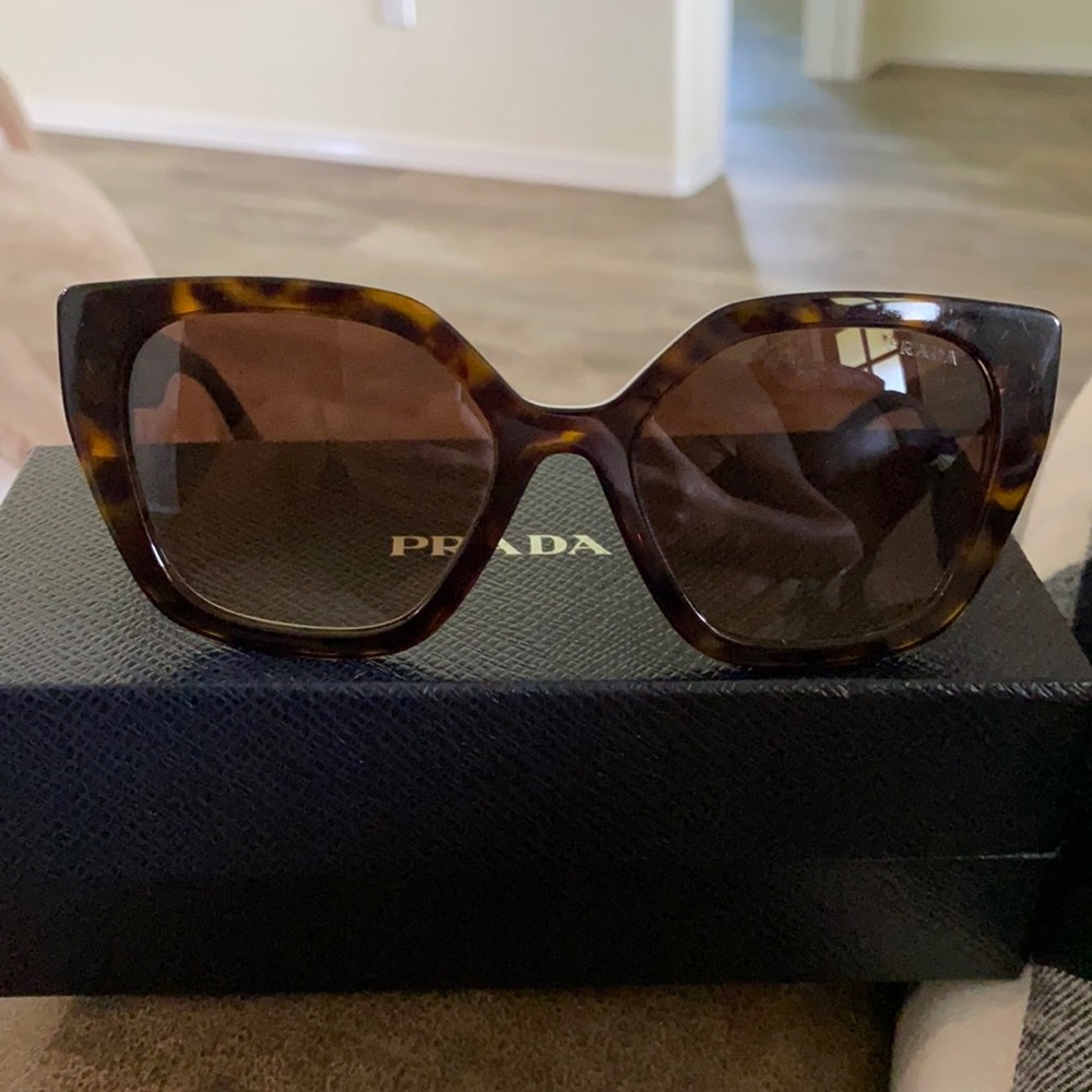 PRADA Sunglasses. great shape. bought brand new. less than a year old.